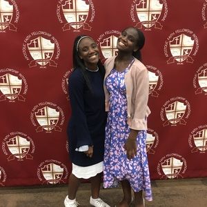 Meet your Posher, Lauryn